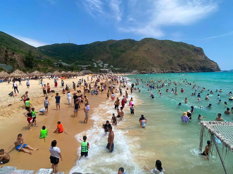 Kỳ Co beach Quy Nhơn: Tận hưởng sự sang trọng giữa l&ograve;ng thi&ecirc;n nhi&ecirc;n - Ảnh 4.