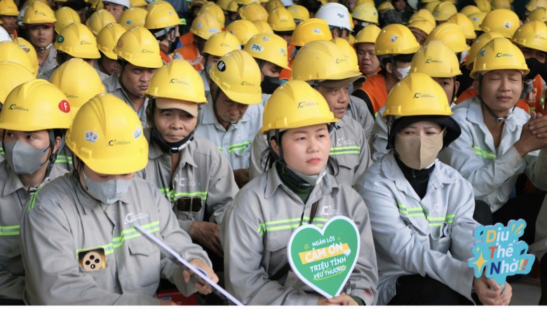 Những nụ cười hạnh phúc trên công trường APEC Phú Quốc - Ảnh 3.