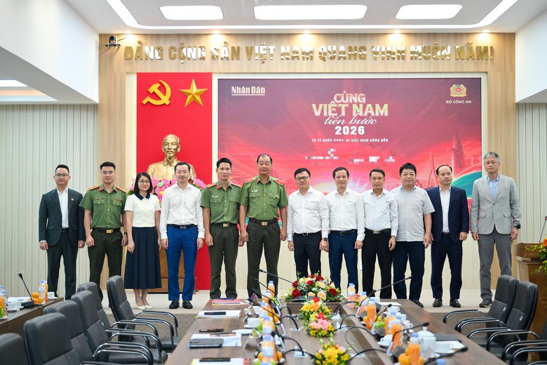 “Cùng Việt Nam tiến bước” 2026: 10 tỷ bước xanh vì Việt Nam vững bền - Ảnh 1.