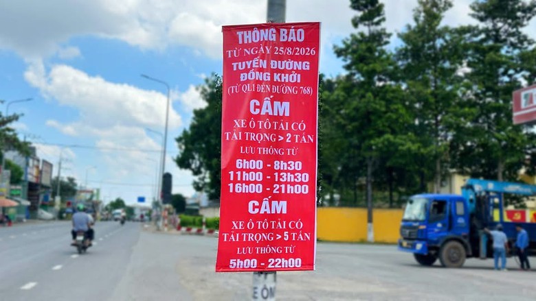 Đồng Nai: 12 doanh nghiệp kiến nghị nới giờ cấm xe tải trên đường Đồng Khởi - Ảnh 1.