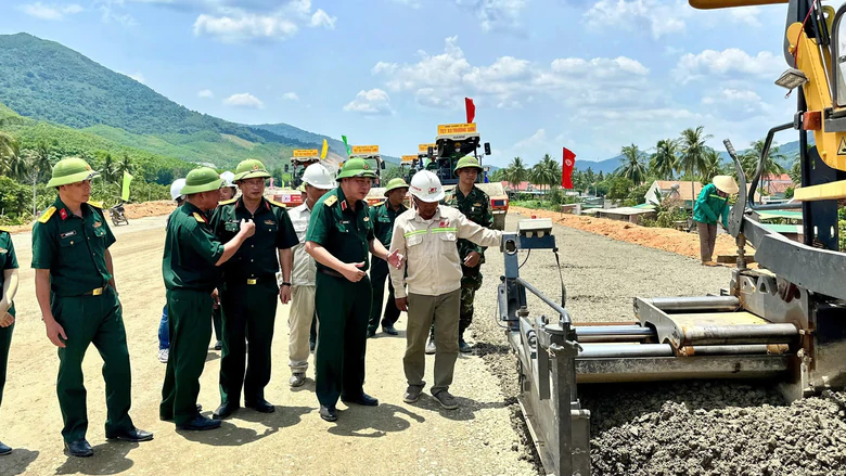 Dấu ấn Tổng C&ocirc;ng ty X&acirc;y dựng Trường Sơn tr&ecirc;n những c&ocirc;ng tr&igrave;nh trọng điểm ở Gia Lai - Ảnh 1.