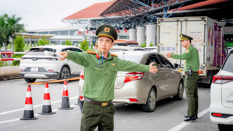 S&acirc;n bay Nội B&agrave;i dự kiến phục vụ hơn 125 ngh&igrave;n lượt kh&aacute;ch ng&agrave;y cao điểm dịp 2/9 - Ảnh 2.