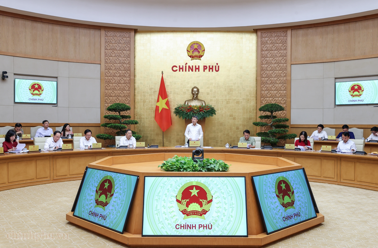 Thủ tướng Lê Minh Hưng: Khẩn trương hoàn thiện 11 dự án luật chuẩn bị trình Quốc hội - Ảnh 1.