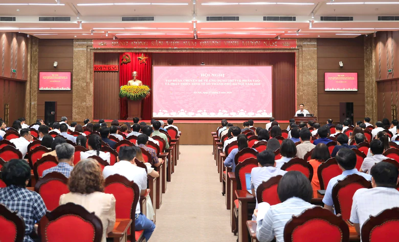 H&agrave; Nội: 25.000 c&aacute;n bộ, c&ocirc;ng chức tập huấn ứng dụng AI v&agrave;o c&ocirc;ng việc - Ảnh 2.