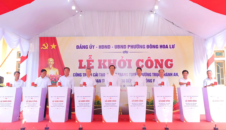 Ninh Bình khởi công cải tạo tuyến đường trục Khánh An dài hơn 4,2km, vốn 69 tỷ đồng - Ảnh 1.