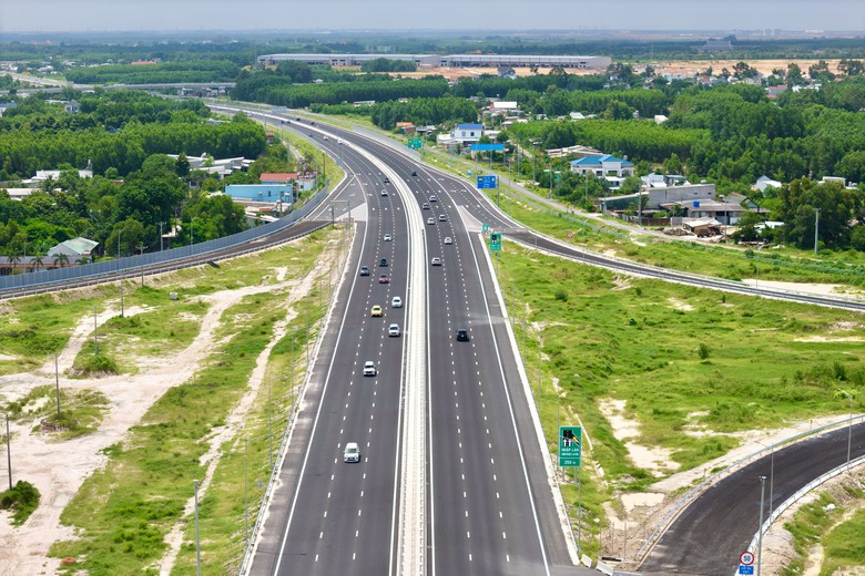Loạt cao tốc ph&iacute;a Nam sẵn s&agrave;ng c&aacute;c phương &aacute;n để đ&oacute;n d&ograve;ng xe tăng mạnh dịp lễ 2/9 - Ảnh 1.
