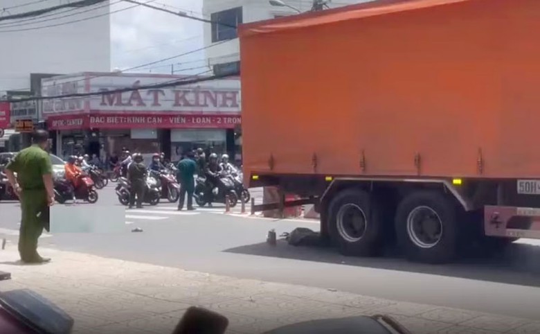Tin tức tai nạn giao th&ocirc;ng mới nhất h&ocirc;m nay 28/8/2026 - Ảnh 2.