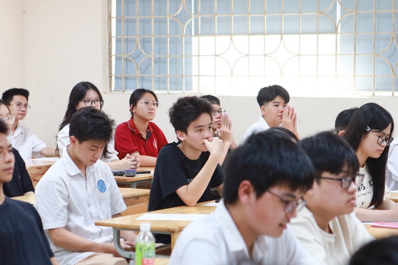 H&agrave; Nội: Sắp xếp lại mạng lưới trường lớp, giải b&agrave;i to&aacute;n tăng hơn 37.000 học sinh - Ảnh 1.