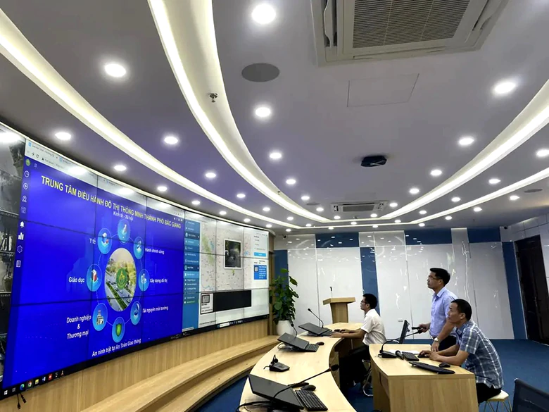 Khuyến kh&iacute;ch doanh nghiệp v&agrave; người d&acirc;n tham gia quản trị, điều h&agrave;nh đ&ocirc; thị th&ocirc;ng minh - Ảnh 1.