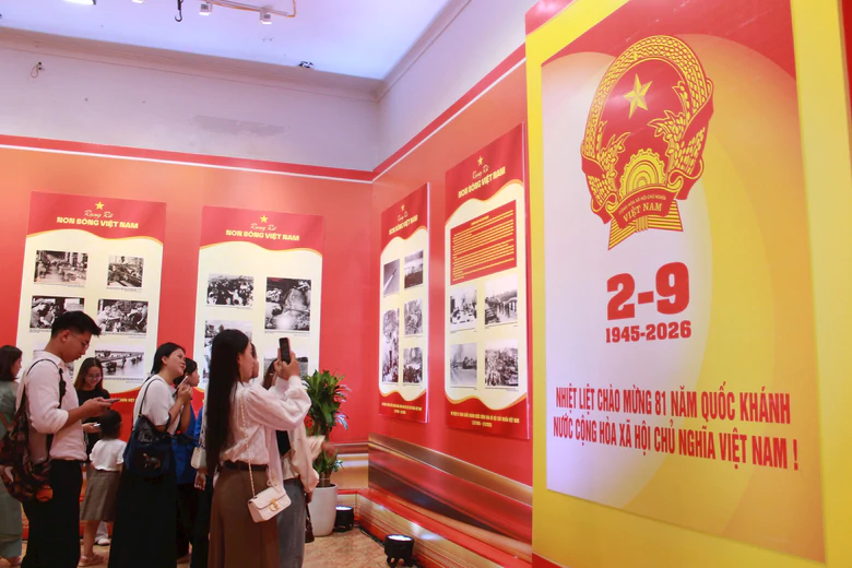 H&agrave; Nội s&ocirc;i động chuỗi hoạt động ch&agrave;o mừng Quốc kh&aacute;nh 2/9 - Ảnh 1.