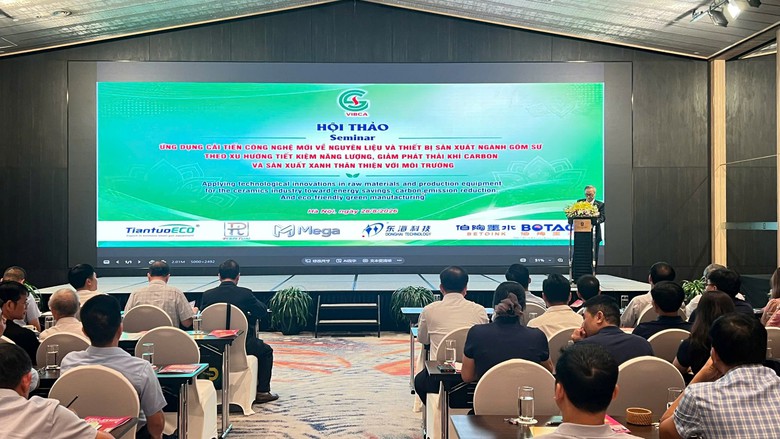 Ph&aacute;t triển ng&agrave;nh gốm sứ x&acirc;y dựng theo hướng tiết kiệm năng lượng, giảm ph&aacute;t thải carbon - Ảnh 1.