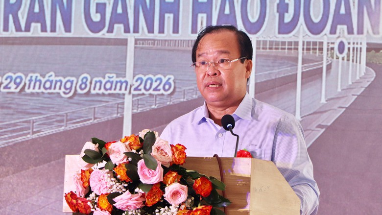 C&agrave; Mau khởi c&ocirc;ng x&acirc;y dựng k&egrave; bờ s&ocirc;ng G&agrave;nh H&agrave;o 480 tỷ đồng, ứng ph&oacute; sạt lở - Ảnh 2.