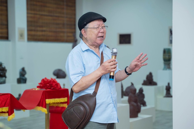 Nh&agrave; đi&ecirc;u khắc Nguyễn Lưu đưa phận người &ldquo;ph&iacute;a sau lũng n&uacute;i&rdquo; v&agrave;o gốm B&aacute;t Tr&agrave;ng - Ảnh 6.