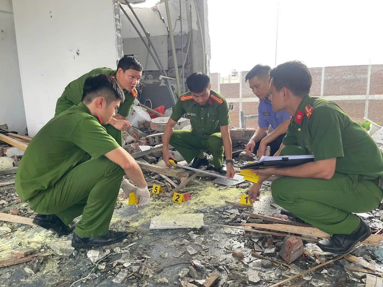 Ph&uacute; Thọ: Nổ ph&ograve;ng trọ nghi li&ecirc;n quan sản xuất ph&aacute;o nổ tr&aacute;i ph&eacute;p khiến 1 người tử vong - Ảnh 2.