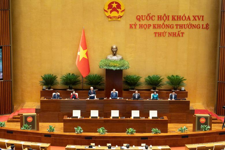 Chủ tịch Quốc hội: Kịp thời thể chế hóa chủ trương của Đảng vì sự phát triển của đất nước - Ảnh 2.