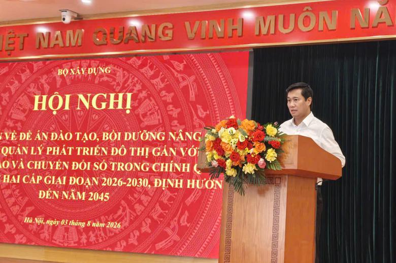 Đ&agrave;o tạo c&aacute;n bộ quản l&yacute; đ&ocirc; thị theo vị tr&iacute; việc l&agrave;m, đ&aacute;p ứng y&ecirc;u cầu chuyển đổi số - Ảnh 1.