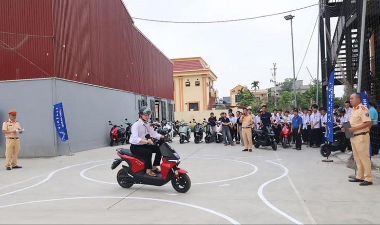 Ninh B&igrave;nh triển khai chiến dịch kỹ năng l&aacute;i xe an to&agrave;n cho mọi người d&acirc;n năm 2026 - Ảnh 1.