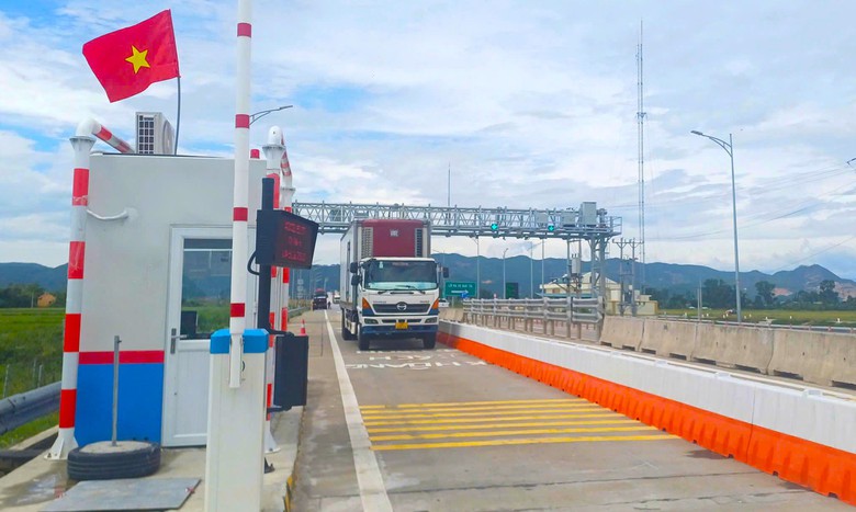 Lưu lượng cao tốc Bắc - Nam tăng hơn 57%, giao th&ocirc;ng ng&agrave;y đầu nghỉ lễ cơ bản th&ocirc;ng suốt - Ảnh 1.