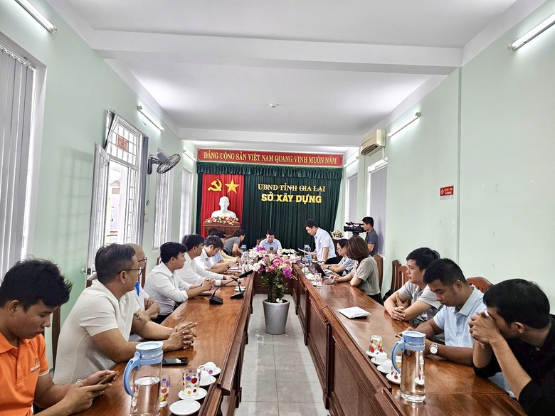 Gia Lai xử l&yacute; nghi&ecirc;m t&igrave;nh trạng xe thu cước thiếu minh bạch trong văn h&oacute;a giao th&ocirc;ng - Ảnh 1.
