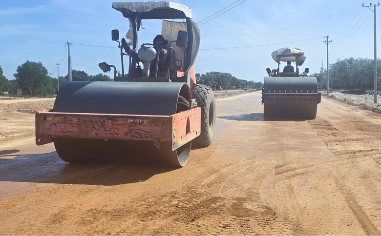 Dự &aacute;n đường ven biển hơn 2.730 tỷ đồng ph&iacute;a Nam Quảng Trị thế n&agrave;o sau hơn 3 năm thi c&ocirc;ng? - Ảnh 1.