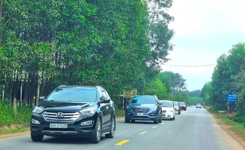 Đề xuất mở rộng hơn 24 km đường Hồ Ch&iacute; Minh qua Quảng Trị, vốn 629 tỷ đồng - Ảnh 1.