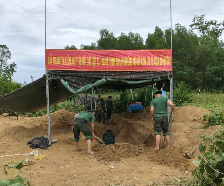 Đ&agrave; Nẵng quy tập 3 h&agrave;i cốt liệt sĩ nghi thuộc lực lượng đặc c&ocirc;ng - Ảnh 1.