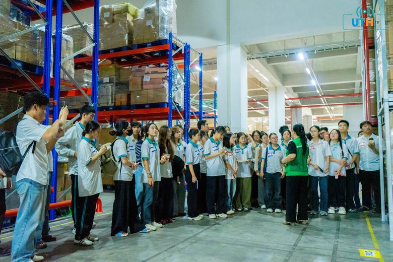 UTH hướng tới trở thành trung tâm đào tạo nguồn nhân lực chất lượng cao - Ảnh 5.