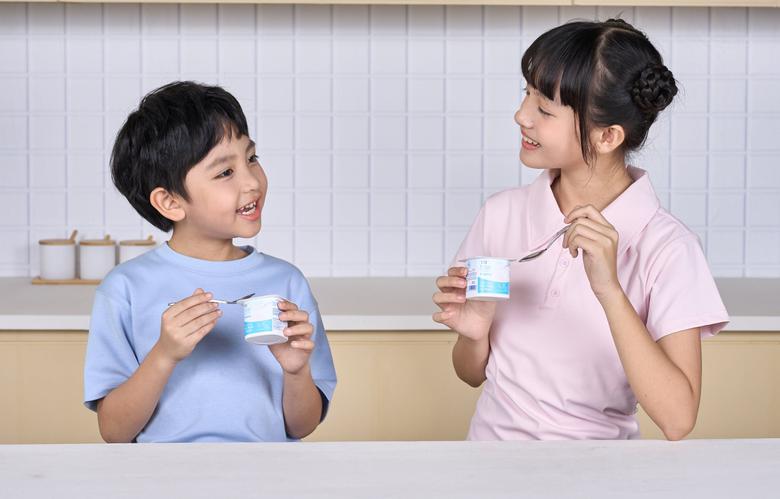 Sữa tươi c&oacute; vai tr&ograve; quan trọng với độ tuổi học đường - Ảnh 5.