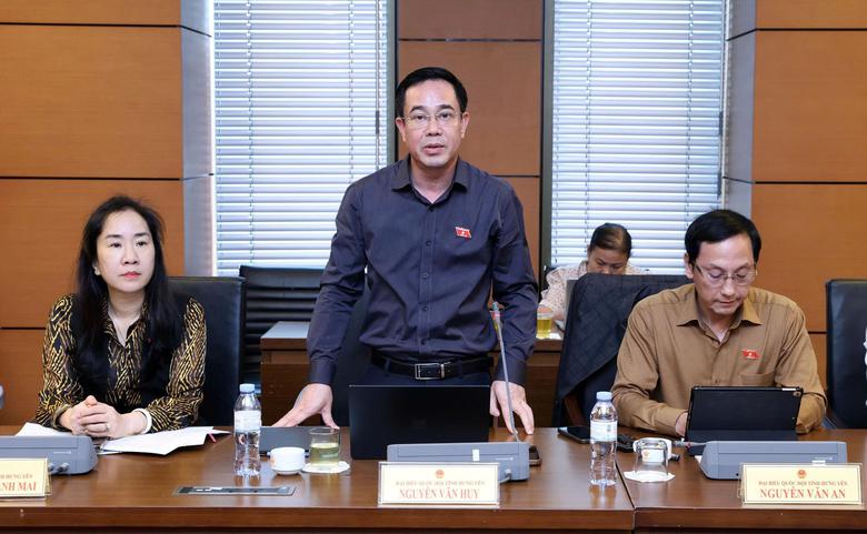 Sửa Luật Xuất bản: Thắt chặt trách nhiệm hậu kiểm, hoàn thiện hành lang pháp lý trong môi trường số - Ảnh 2.