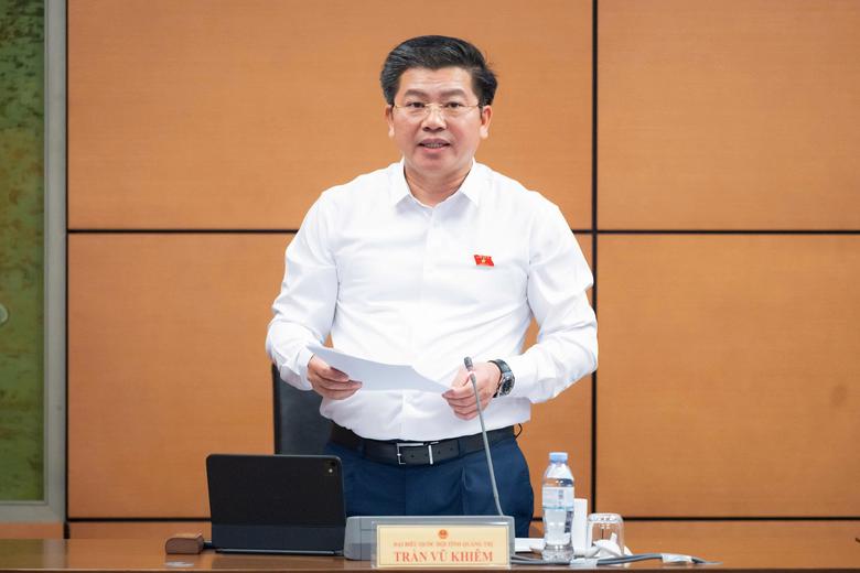 Đề xuất siết môi giới trái phép, tăng bảo vệ người lao động đi làm việc ở nước ngoài - Ảnh 3.