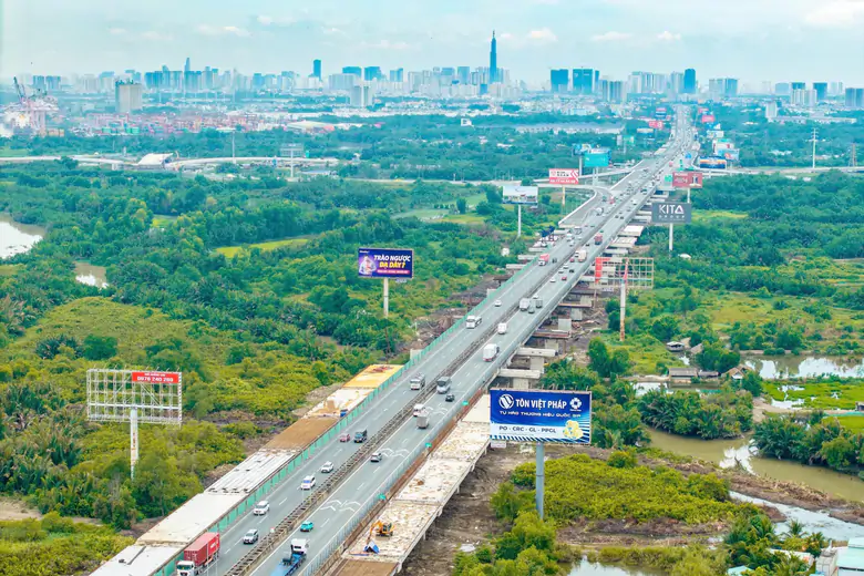 Nh&agrave; thầu đua tiến độ, quyết ho&agrave;n th&agrave;nh mở rộng cao tốc TP.HCM - Long Th&agrave;nh năm 2026 - Ảnh 1.