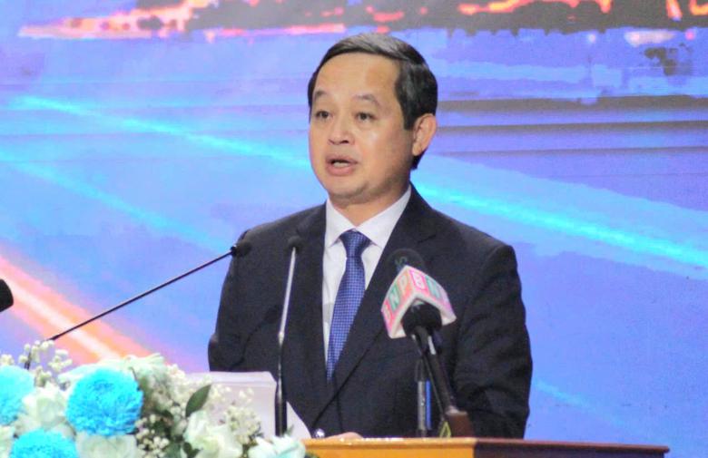 Bộ trưởng Trần Hồng Minh trao quyết định c&ocirc;ng nhận Bắc Ninh đạt ti&ecirc;u ch&iacute; đ&ocirc; thị loại 1 - Ảnh 4.