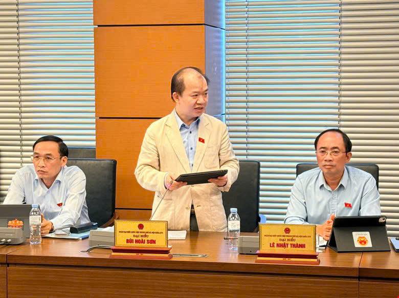 Th&agrave;nh lập th&agrave;nh phố Quảng Ninh v&agrave; Bắc Ninh theo m&ocirc; h&igrave;nh đổi mới quản trị đ&ocirc; thị  - Ảnh 3.