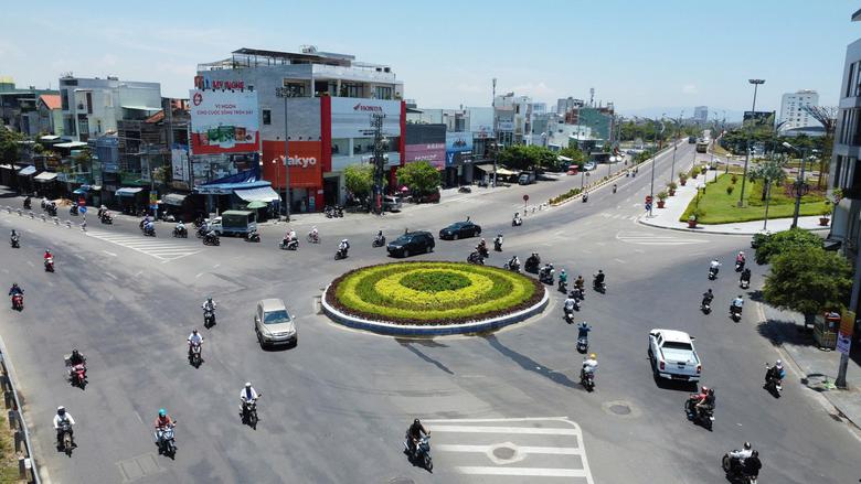 Gia Lai đ&ocirc;n đốc hai dự &aacute;n giao th&ocirc;ng quan trọng ở khu vực Quy Nhơn - Ảnh 1.