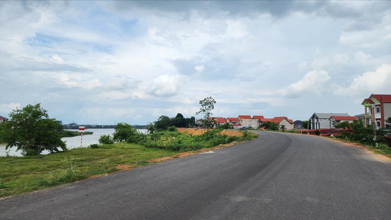 Sau 2 năm oằn m&igrave;nh chống lũ, h&agrave;ng chục km đ&ecirc; s&ocirc;ng Cầu được n&acirc;ng cấp, cải tạo - Ảnh 3.