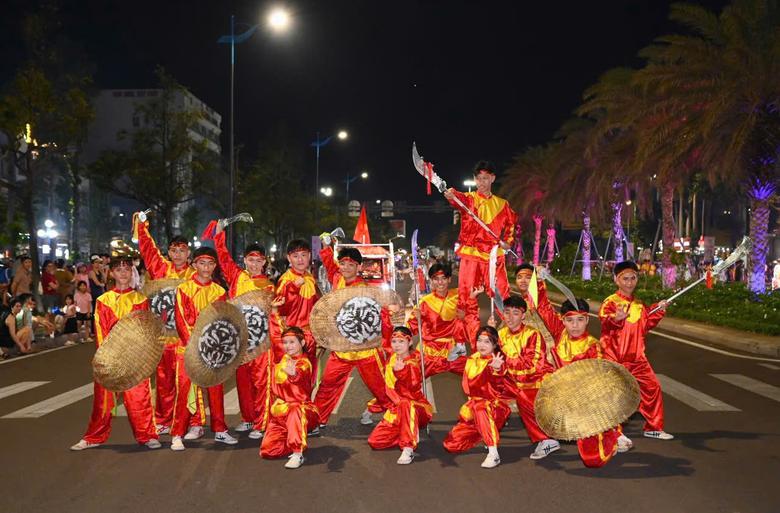 Quy Nhơn bùng nổ sắc màu Liên hoan Lân, Sư, Rồng Quốc tế 2026 - Ảnh 5.