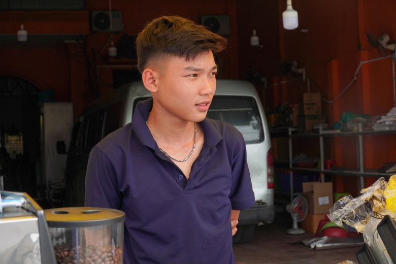 Cận cảnh dự &aacute;n mở rộng đường gần s&acirc;n bay T&acirc;n Sơn Nhất sau 21 năm chưa ho&agrave;n th&agrave;nh - Ảnh 13.