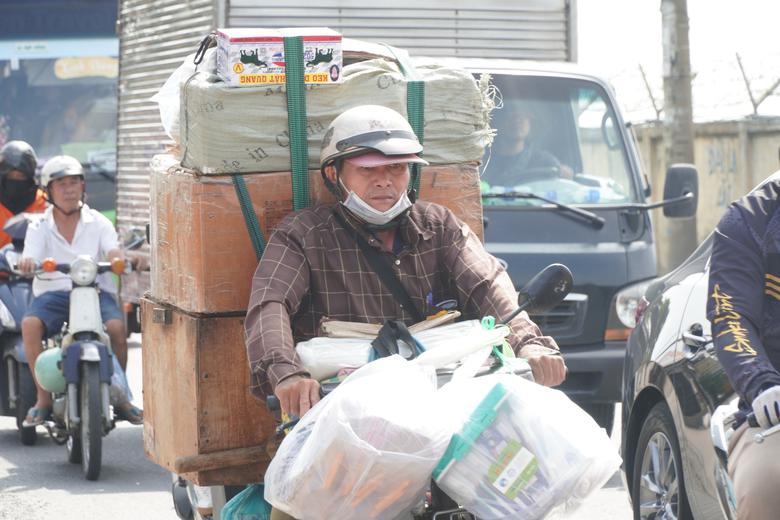 Cận cảnh dự &aacute;n mở rộng đường gần s&acirc;n bay T&acirc;n Sơn Nhất sau 21 năm chưa ho&agrave;n th&agrave;nh - Ảnh 6.