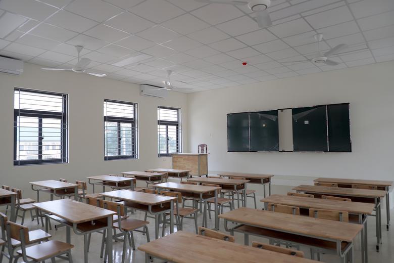 Đắk Lắk: Ba trường nội trú vùng biên tăng tốc trước năm học mới - Ảnh 3.