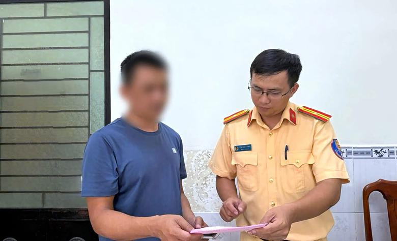 CSGT tăng cường tuần tra, xử l&yacute; nhiều t&agrave;i xế vi phạm tr&ecirc;n cao tốc Bi&ecirc;n H&ograve;a - Vũng T&agrave;u - Ảnh 4.