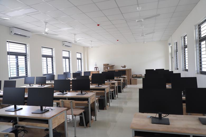 Ngôi trường nội trú đầu tiên ở Đắk Lắk về đích, sẵn sàng đón năm học mới - Ảnh 9.