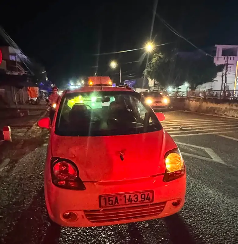 Bắt giữ và bàn giao đối tượng chạy trốn liên quan vụ án giết người tại Đồng Nai - Ảnh 2.