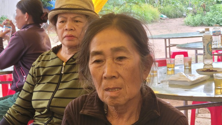 Niềm vui đo&agrave;n tụ chưa kịp đến đ&atilde; h&oacute;a th&agrave;nh nỗi đau - Ảnh 1.