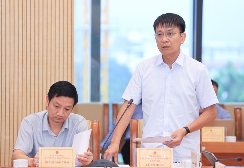 Bộ trưởng Bộ Xây dựng yêu cầu đẩy mạnh số hóa dữ liệu, minh bạch quản lý đường thủy - Ảnh 1.
