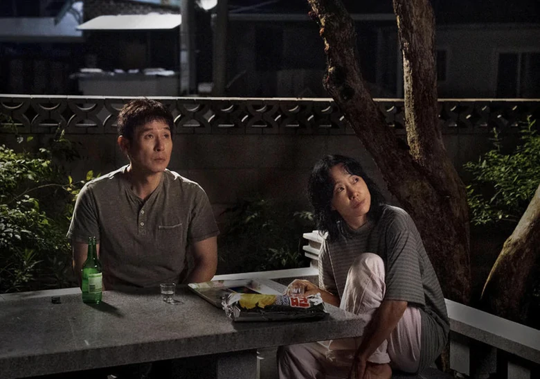 &ldquo;Possible love&rdquo; từng gặp kh&oacute; v&igrave; thiếu vốn trước khi g&acirc;y sốt ở LHP Venice- Ảnh 3.