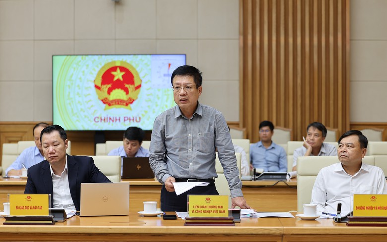 Ph&oacute; Thủ tướng Thường trực y&ecirc;u cầu xử l&yacute; thực chất c&aacute;c kiến nghị của doanh nghiệp x&acirc;y dựng- Ảnh 6.