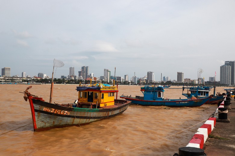 Đ&agrave; Nẵng, Huế l&ecirc;n phương &aacute;n chủ động ứng ph&oacute; mưa lớn trong 10 ng&agrave;y tới- Ảnh 2.
