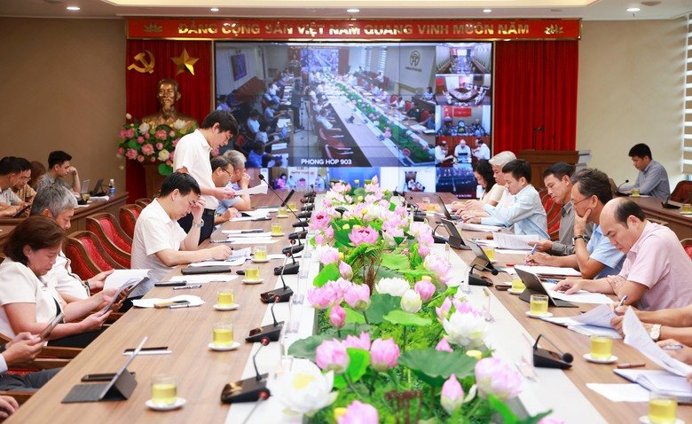 Hà Nội hoàn thành GPMB 7 cầu vượt sông Hồng cùng loạt dự án giao thông trọng điểm- Ảnh 1.