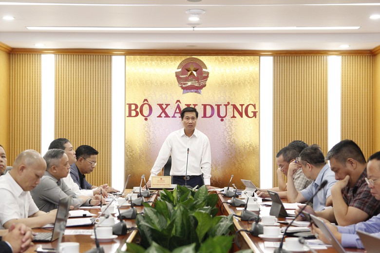 Thứ trưởng Nguyễn Tường Văn: Dữ liệu l&agrave; nền tảng ph&aacute;t triển đ&ocirc; thị th&ocirc;ng minh- Ảnh 1.