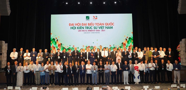 Ph&oacute; Thủ tướng: Kiến tr&uacute;c phải g&oacute;p phần tạo dựng những cộng đồng đ&aacute;ng sống- Ảnh 4.